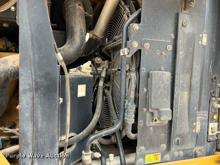 image for item DQ2297 2017 Caterpillar 926M  wheel loader