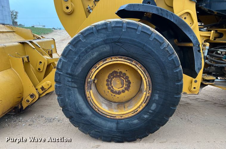 image for item DQ2297 2017 Caterpillar 926M  wheel loader