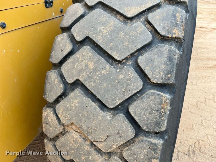 image for item DQ2297 2017 Caterpillar 926M  wheel loader