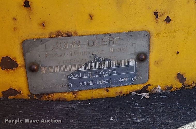 image for item DQ7391 1993 John Deere 850B  dozer