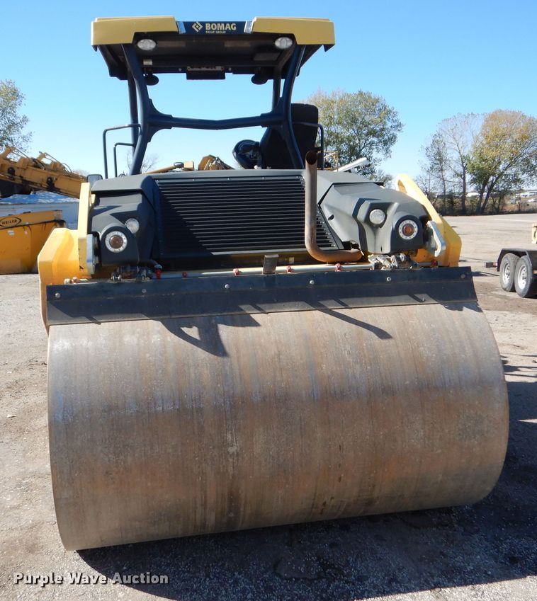 image for item DR5812 2014 Bomag BW190 ADO  double drum vibratory roller