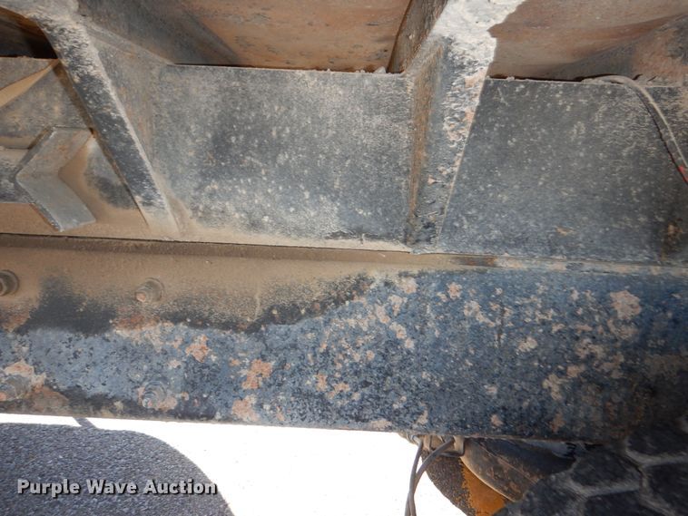 image for item DR5814 1988 Mack  dump truck