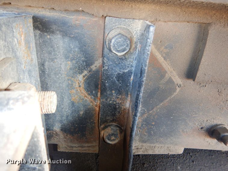 image for item DR5814 1988 Mack  dump truck