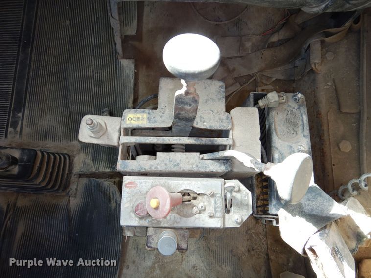 image for item DR5814 1988 Mack  dump truck