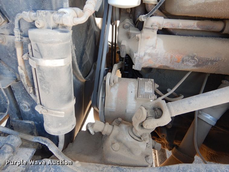 image for item DR5814 1988 Mack  dump truck