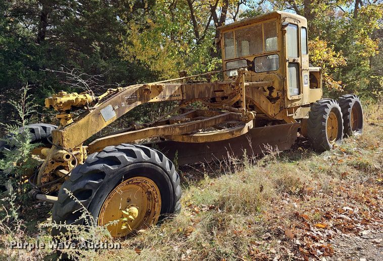 image for item DR5852 Caterpillar  motor grader