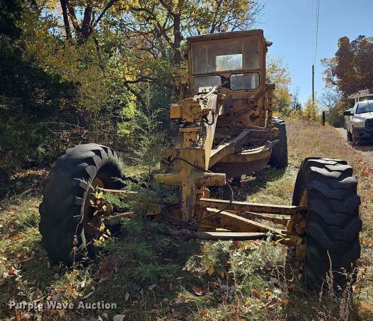 image for item DR5852 Caterpillar  motor grader