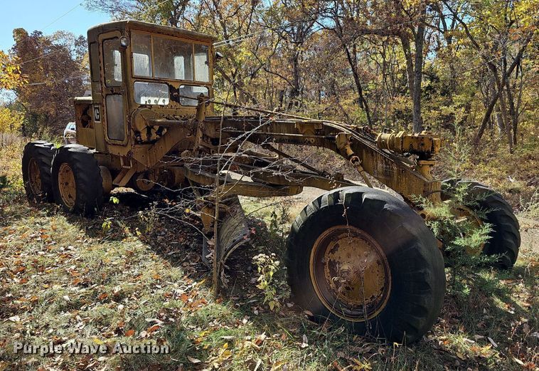 image for item DR5852 Caterpillar  motor grader