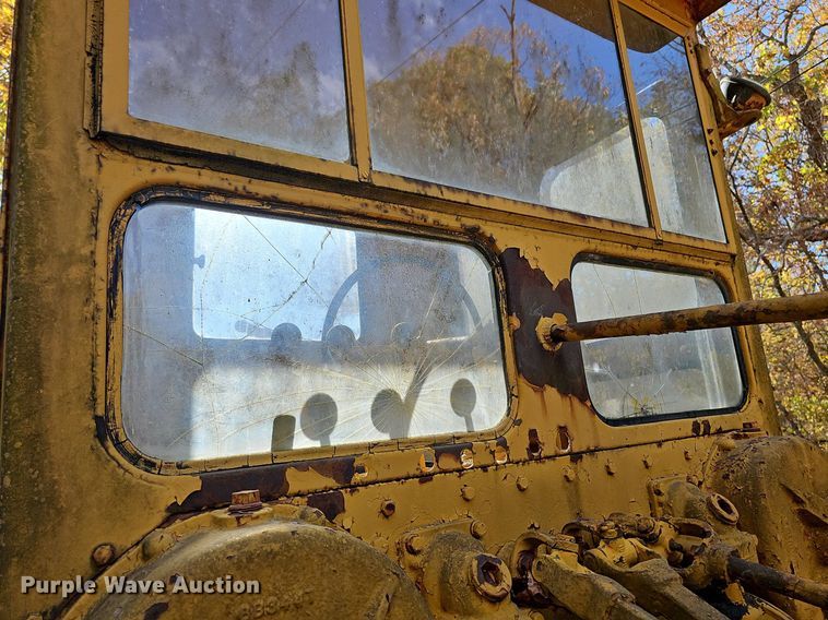 image for item DR5852 Caterpillar  motor grader