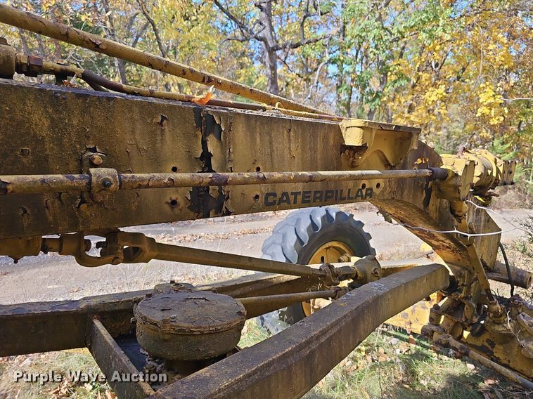 image for item DR5852 Caterpillar  motor grader