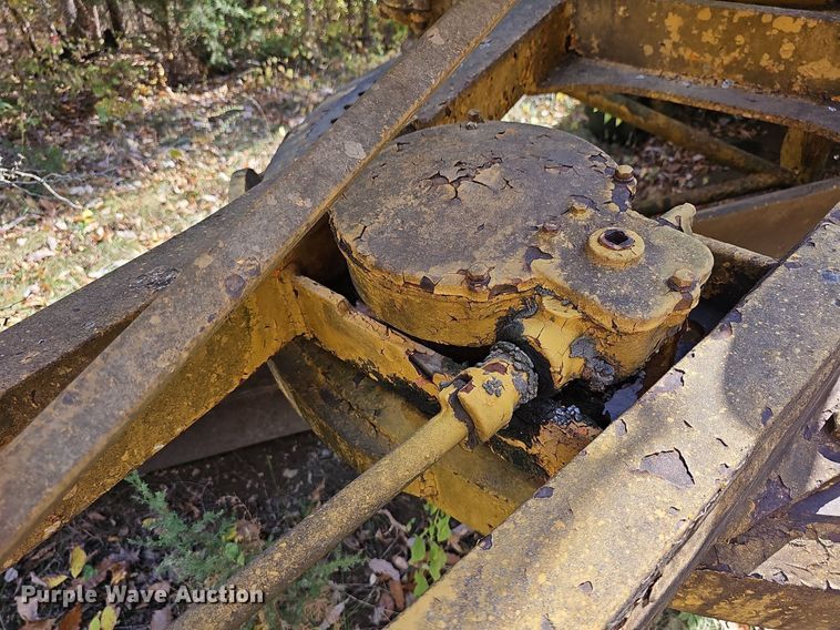 image for item DR5852 Caterpillar  motor grader