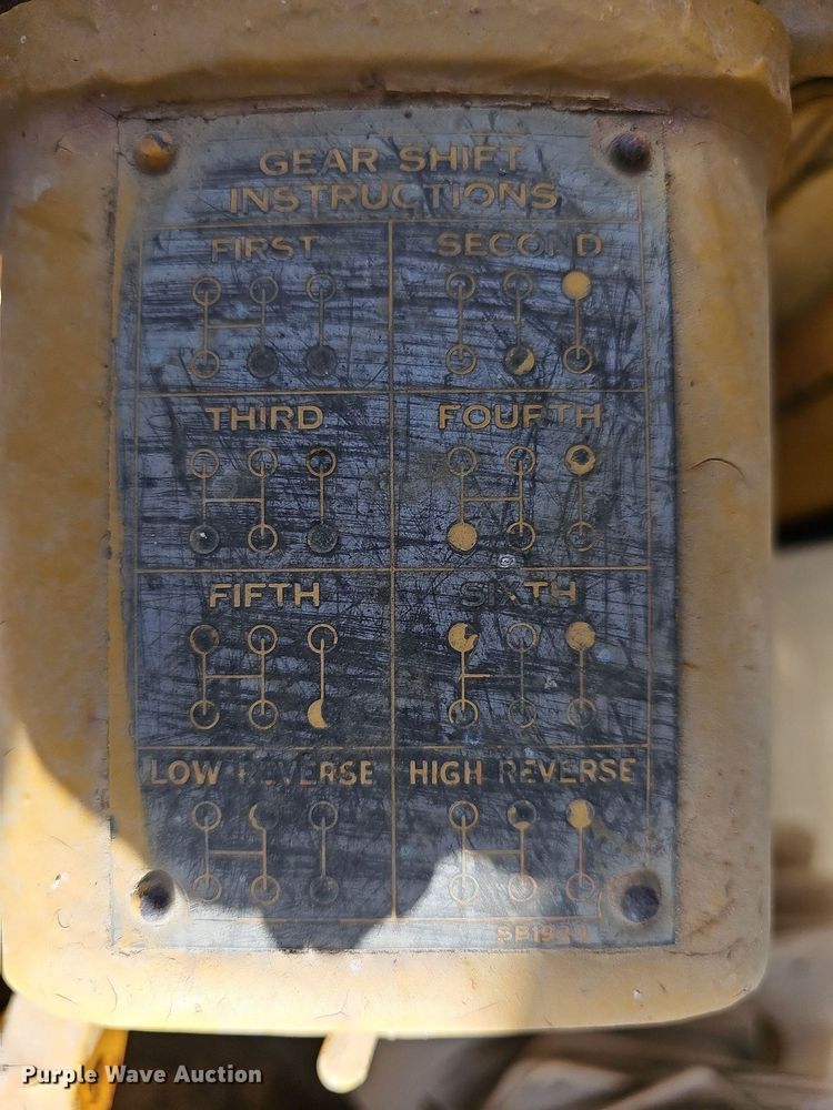 image for item DR5852 Caterpillar  motor grader