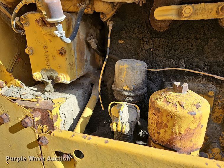 image for item DR5852 Caterpillar  motor grader