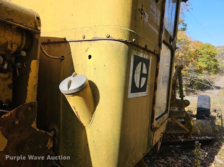 image for item DR5852 Caterpillar  motor grader