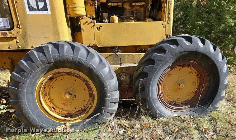 image for item DR5852 Caterpillar  motor grader