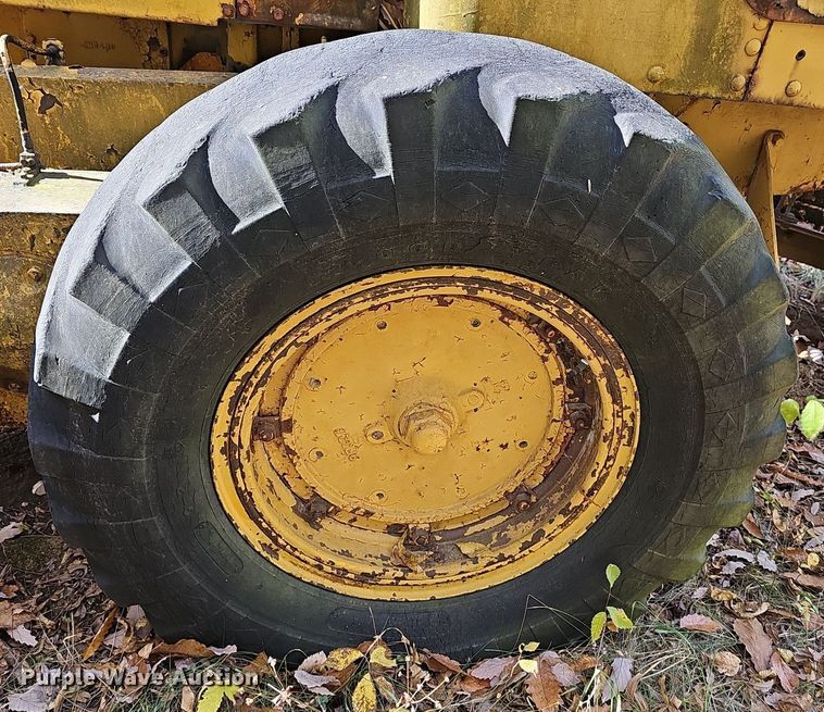 image for item DR5852 Caterpillar  motor grader