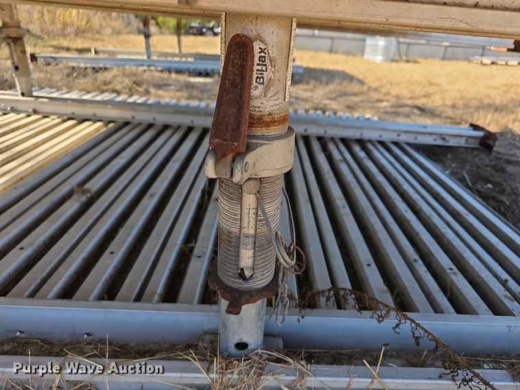 image for item DR5886 Trench box