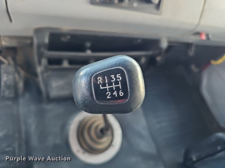 image for item DS5640 1999 Freightliner FL70  fuel truck