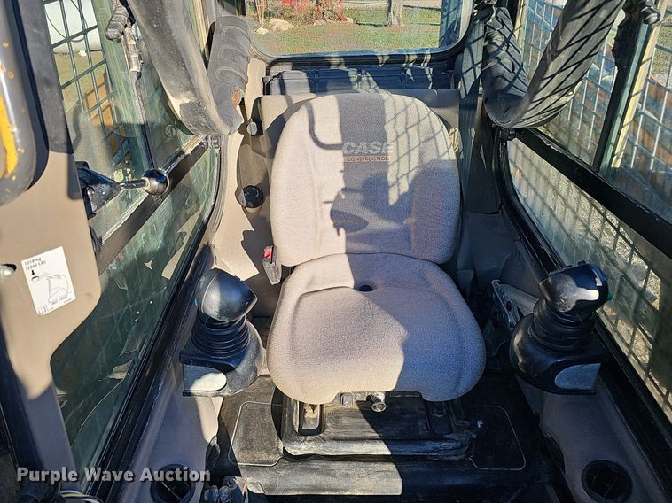 image for item DS5649 2012 Case TR320  tracked skid steer loader