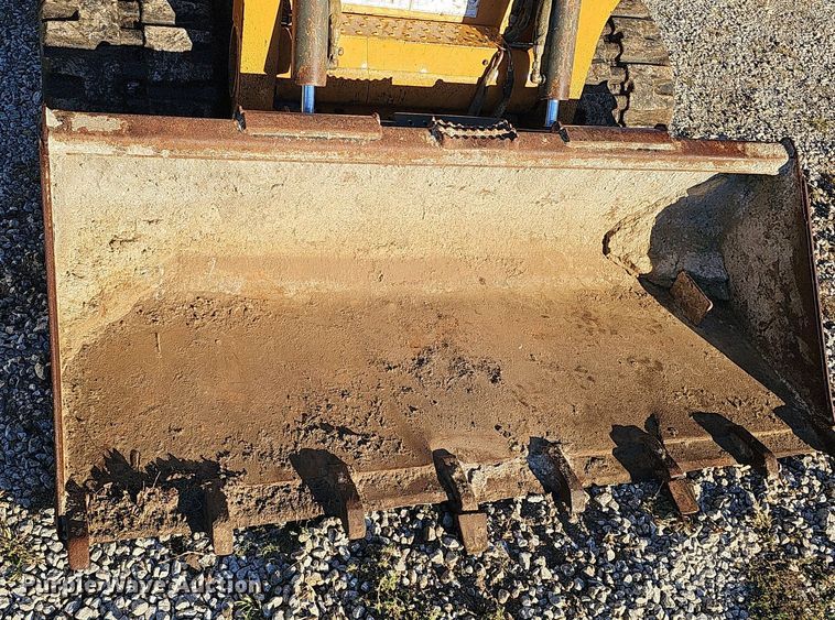 image for item DS5649 2012 Case TR320  tracked skid steer loader