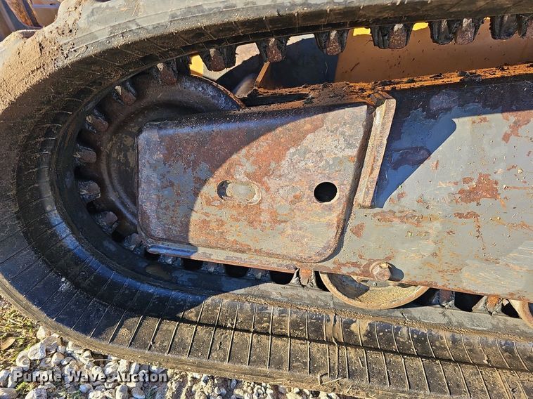 image for item DS5649 2012 Case TR320  tracked skid steer loader