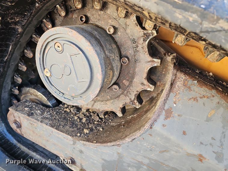 image for item DS5649 2012 Case TR320  tracked skid steer loader