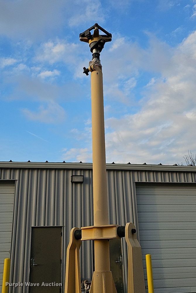 image for item DS5663 1999 Caterpillar D5M  dozer