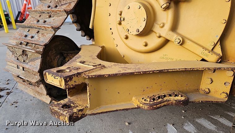 image for item DS5663 1999 Caterpillar D5M  dozer