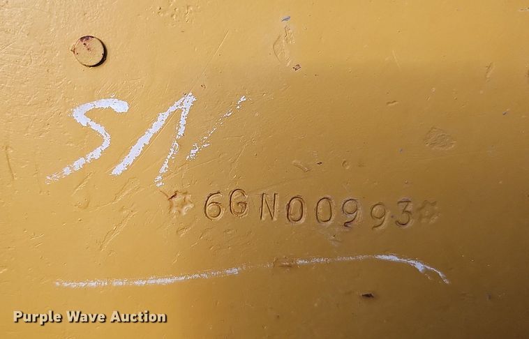 image for item DS5663 1999 Caterpillar D5M  dozer