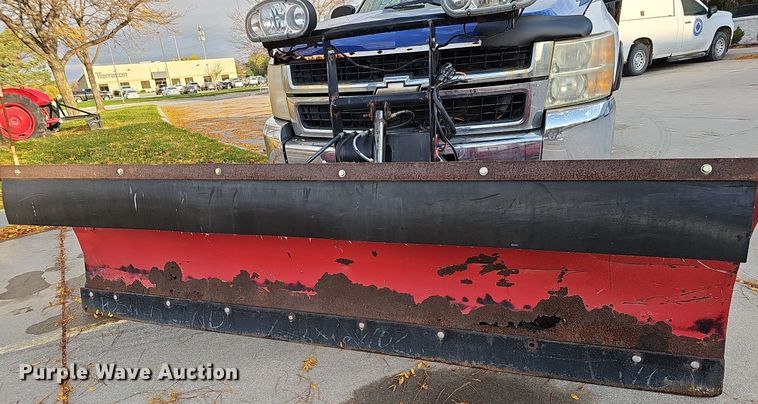 image for item DS5665 2007 Chevrolet Silverado 2500HD  flatbed pickup truck