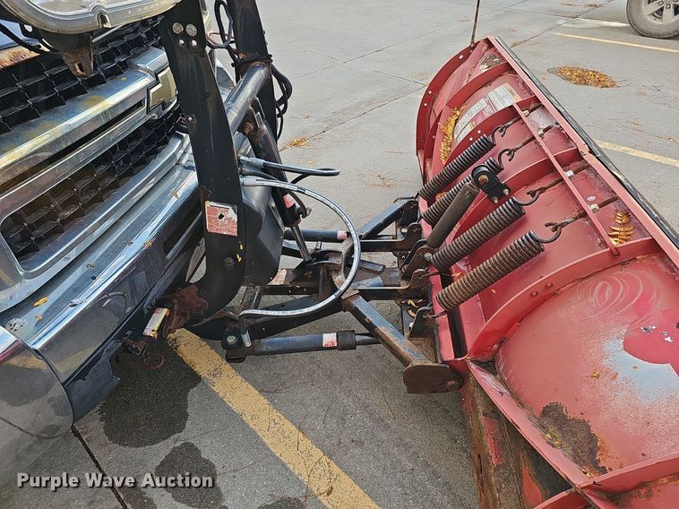 image for item DS5665 2007 Chevrolet Silverado 2500HD  flatbed pickup truck