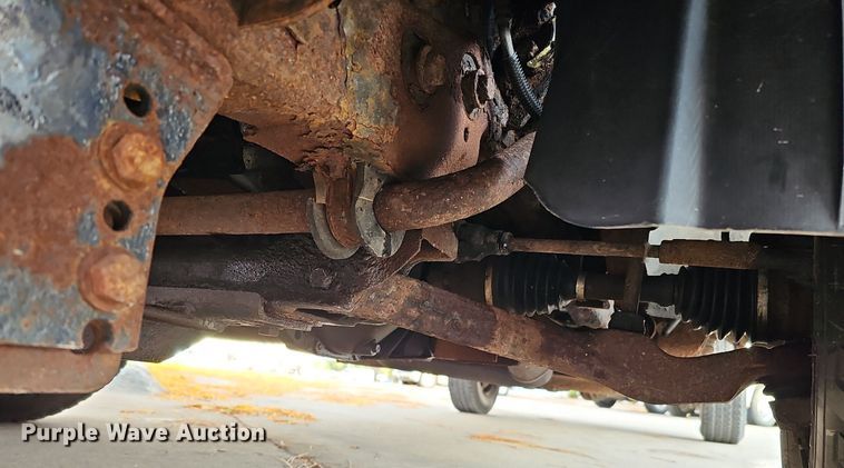 image for item DS5665 2007 Chevrolet Silverado 2500HD  flatbed pickup truck