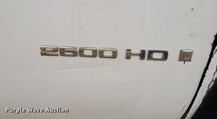 image for item DS5665 2007 Chevrolet Silverado 2500HD  flatbed pickup truck