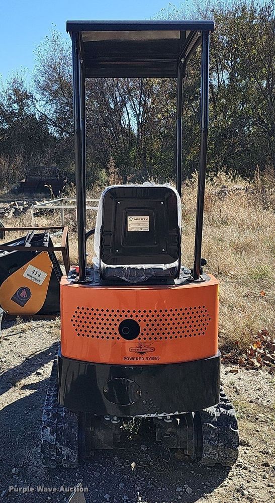 image for item DS5669 2023 Agrotk QH12  mini excavator