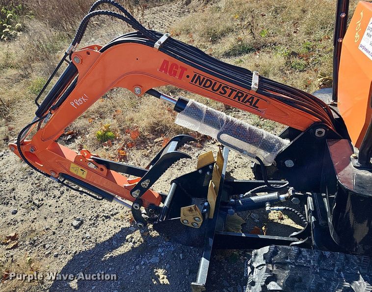 image for item DS5669 2023 Agrotk QH12  mini excavator