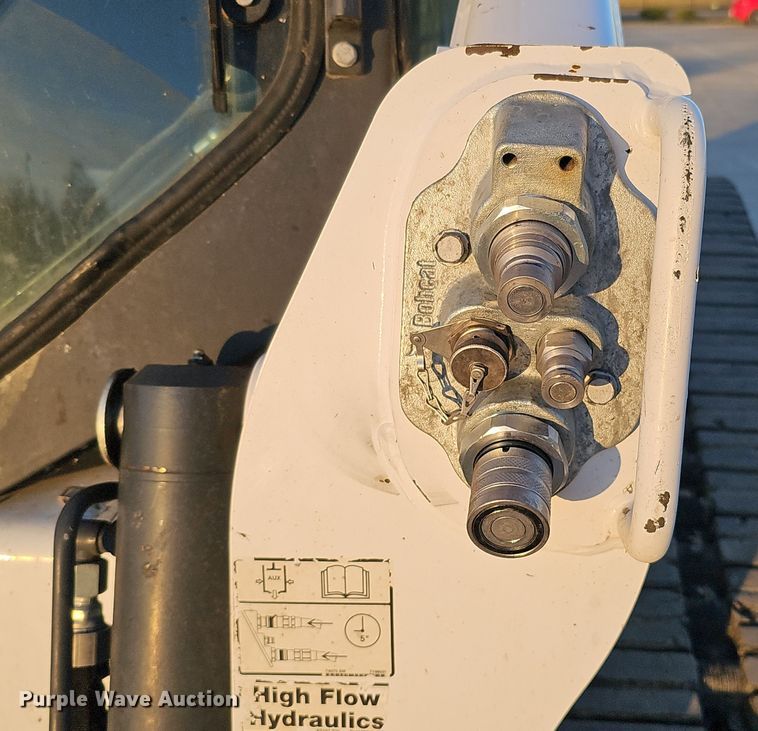 image for item DS5691 2021 Bobcat T770  tracked skid steer loader