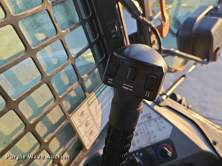 image for item DS5691 2021 Bobcat T770  tracked skid steer loader