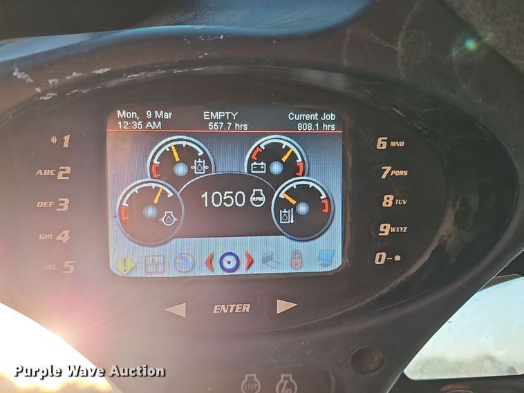 image for item DS5691 2021 Bobcat T770  tracked skid steer loader