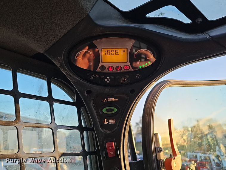 image for item DS5691 2021 Bobcat T770  tracked skid steer loader