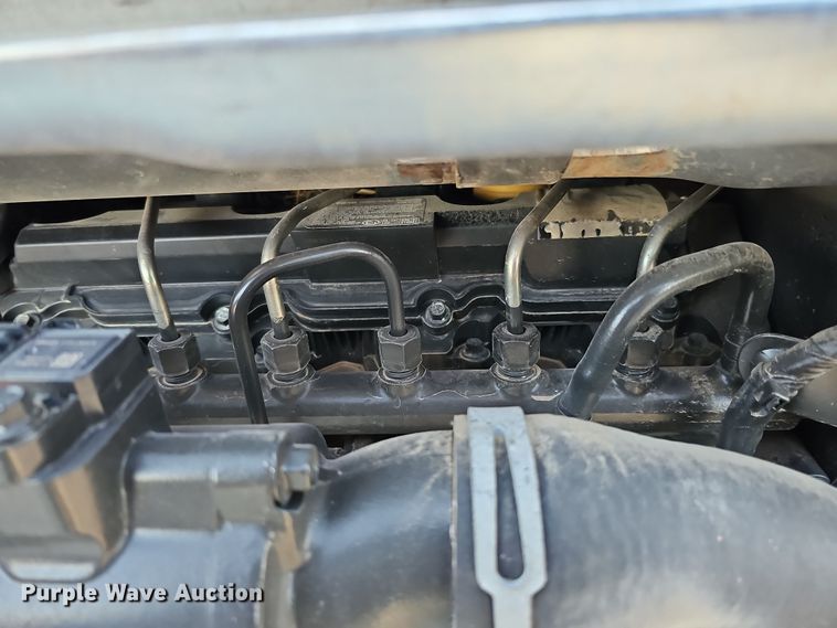 image for item DS5691 2021 Bobcat T770  tracked skid steer loader