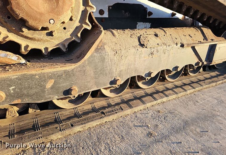image for item DS5691 2021 Bobcat T770  tracked skid steer loader