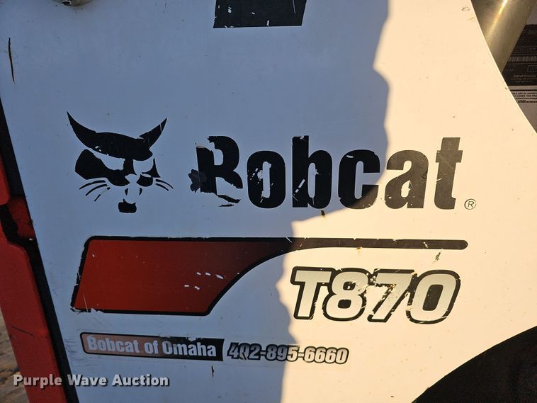 image for item DS5692 2019 Bobcat T870  tracked skid steer loader