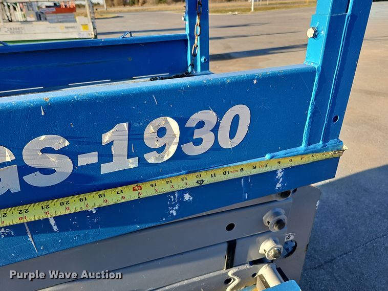 image for item DS5717 2016 Genie GS-1930  scissor lift