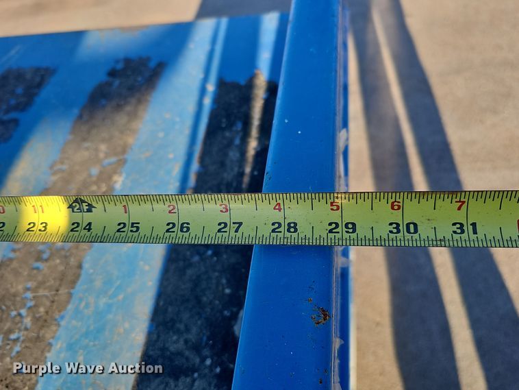 image for item DS5717 2016 Genie GS-1930  scissor lift