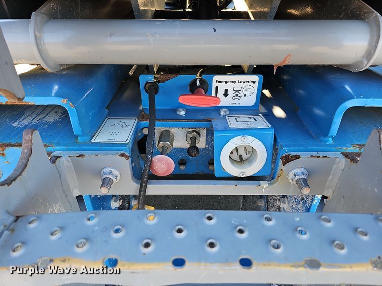 image for item DS5717 2016 Genie GS-1930  scissor lift