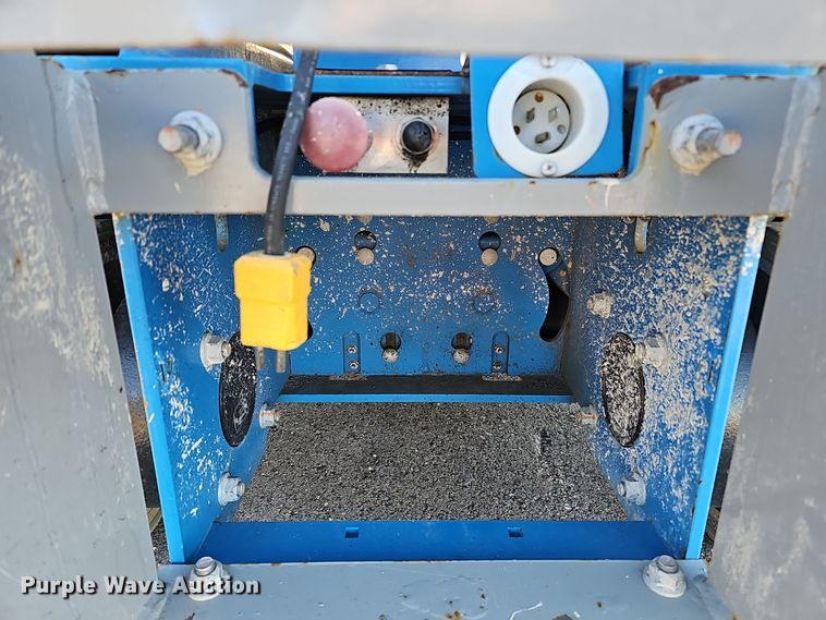 image for item DS5717 2016 Genie GS-1930  scissor lift