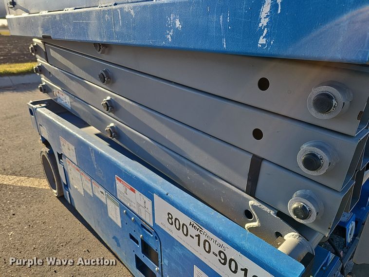 image for item DS5717 2016 Genie GS-1930  scissor lift