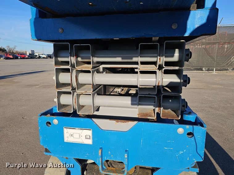image for item DS5717 2016 Genie GS-1930  scissor lift