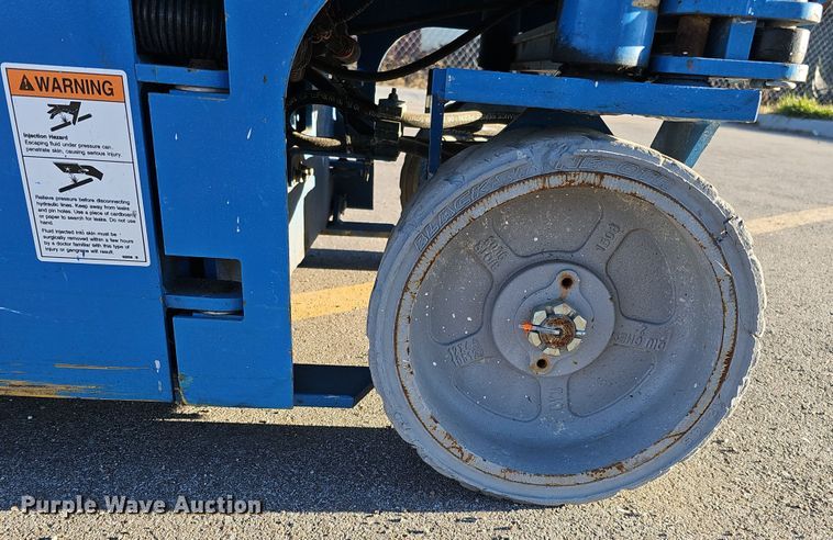 image for item DS5717 2016 Genie GS-1930  scissor lift