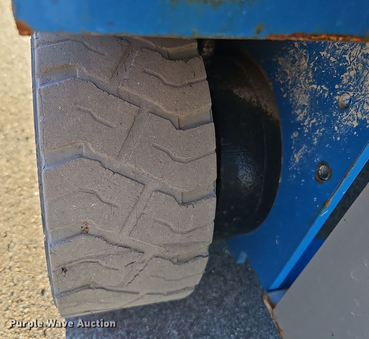 image for item DS5717 2016 Genie GS-1930  scissor lift